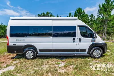 2022 Thor Motor Coach SEQUENCE Sequence 20K photo 2