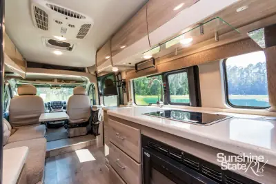 2022 Thor Motor Coach SEQUENCE Sequence 20K photo 19