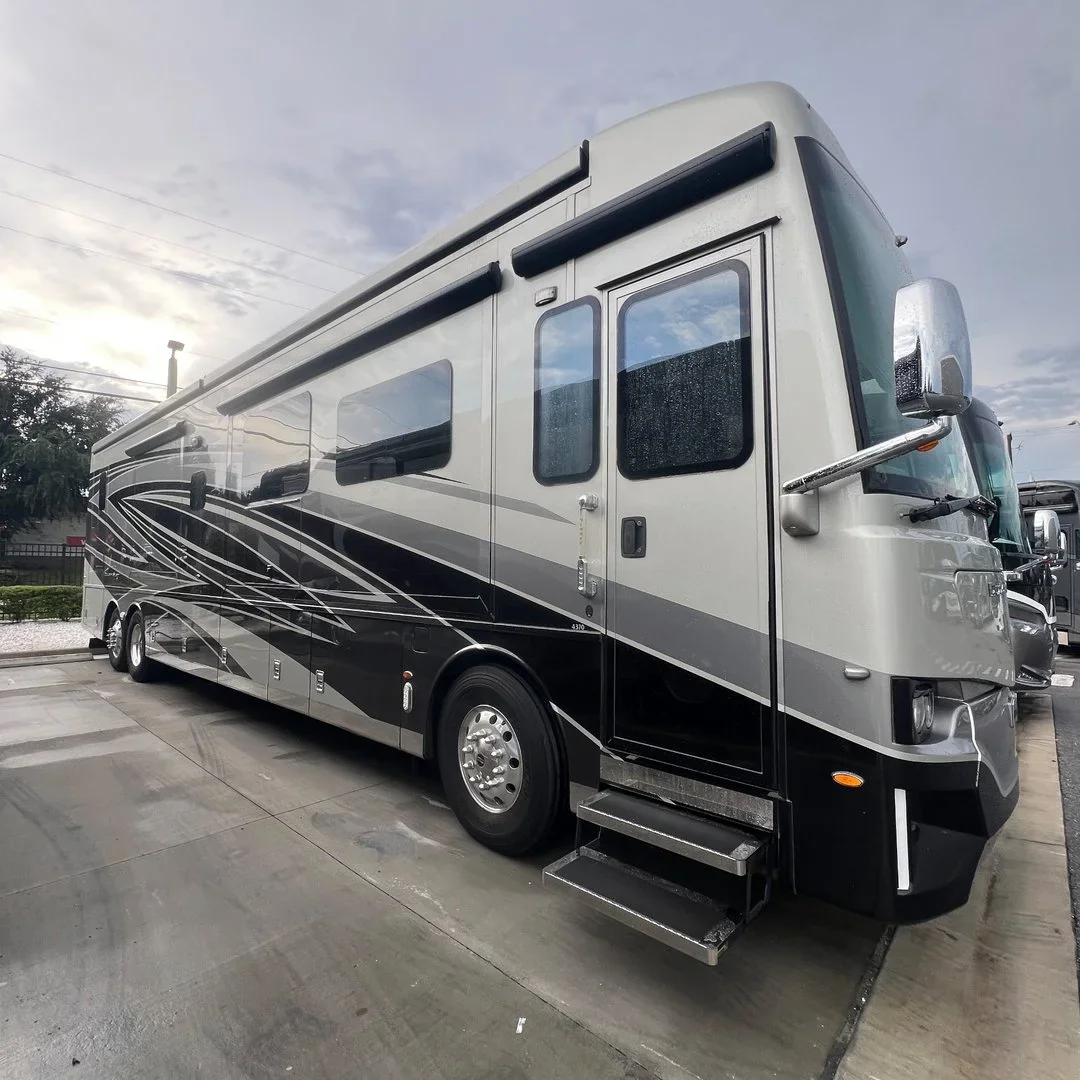 2023 Newmar Dutch Star 4370 exterior