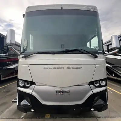 2023 Newmar Dutch Star 4370 photo 3