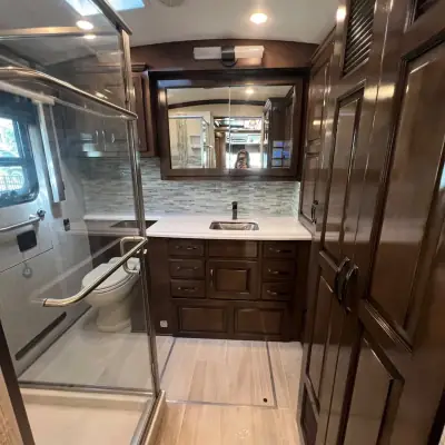 2023 Newmar Dutch Star 4081 photo 16