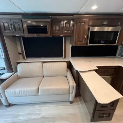 2023 Newmar Dutch Star 4081 photo 9