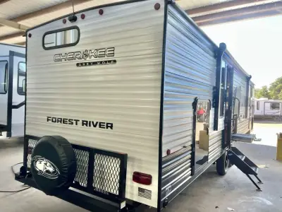 2026 Forest River Cherokee Grey Wolf 29NM photo 3