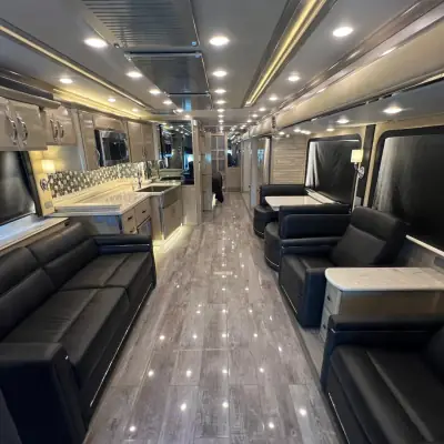 2019 Newmar King Aire 4531 photo 7