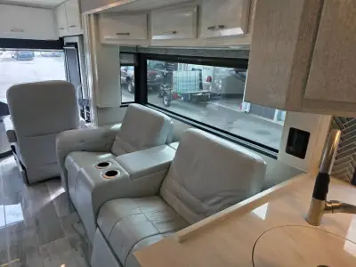 2022 Newmar New Aire 3545 photo 50