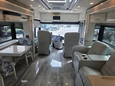 2022 Newmar New Aire 3545 photo 48