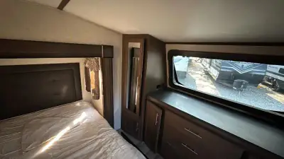 2019 Keystone Cougar Fifth Wheel 361RLW photo 24