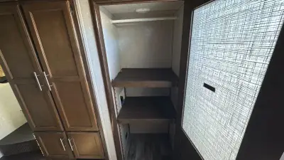 2019 Keystone Cougar Fifth Wheel 361RLW photo 15