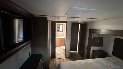 2019 Keystone Cougar Fifth Wheel 361RLW photo 25