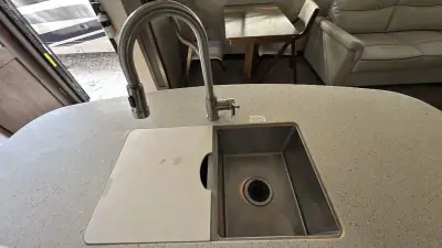 2019 Keystone Cougar Fifth Wheel 361RLW photo 30