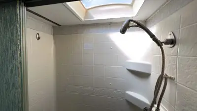 2019 Keystone Cougar Fifth Wheel 361RLW photo 20