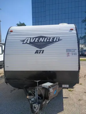 2019 Prime Time Manufacturing Avenger 26BH