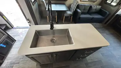 2020 Crossroads Cruiser HP Fifth Wheel CR3391RL photo 27