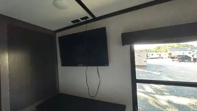 2020 Crossroads Cruiser HP Fifth Wheel CR3391RL photo 22
