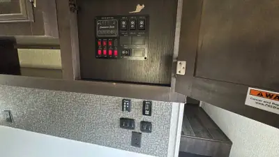 2020 Crossroads Cruiser HP Fifth Wheel CR3391RL photo 14