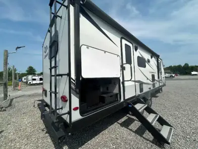 2023 Jayco White Hawk 27RB photo 3