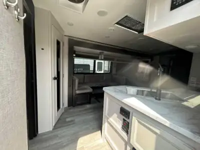 2023 Jayco White Hawk 27RB photo 11