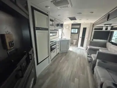 2023 Jayco White Hawk 27RB photo 5