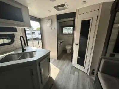 2023 Jayco White Hawk 27RB photo 6