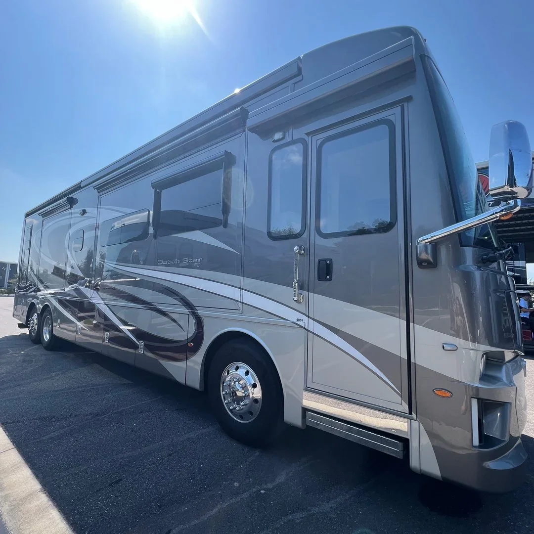 2022 Newmar Dutch Star 4081 exterior