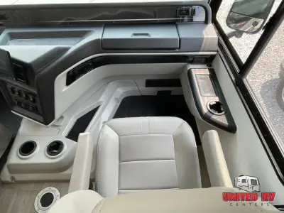 2027 Entegra Coach Vision 29S photo 11