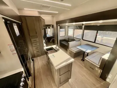 2026 Forest River Cherokee Arctic Wolf 3750SUITE photo 27