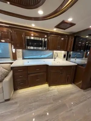 2022 Newmar Essex 4551 photo 12
