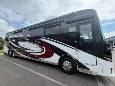 2023 Newmar London Aire 4551