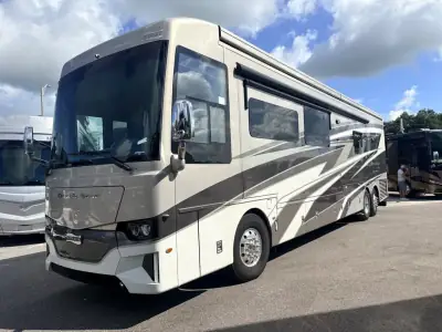 2025 Newmar Dutch Star 4369 photo 3