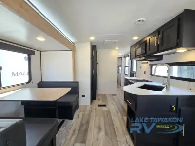 2023 Keystone Springdale 311RE photo 13