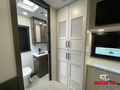 2027 Entegra Coach Accolade 37K photo 28
