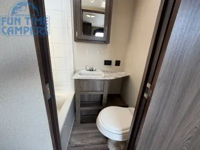 2019 Riverside Trailer DREAM 177RD photo 22