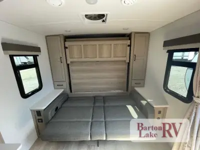 2025 Forest River Rockwood Mini Lite 2214S photo 9