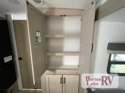 2025 Forest River Rockwood Mini Lite 2214S photo 15