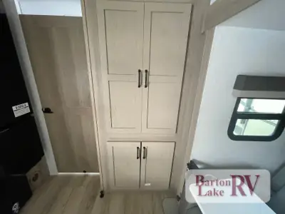 2025 Forest River Rockwood Mini Lite 2214S photo 14