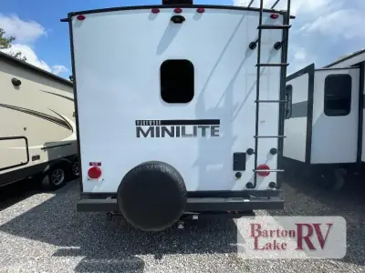 2025 Forest River Rockwood Mini Lite 2214S photo 6