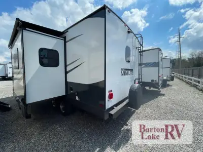 2025 Forest River Rockwood Mini Lite 2214S photo 5
