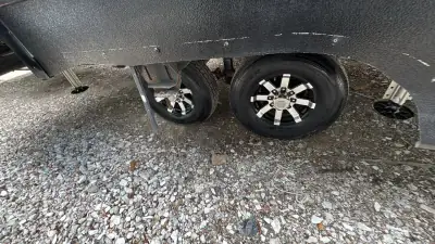 2018 Keystone Avalanche Fifth Wheel 365MB photo 60