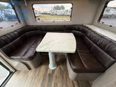 2021 Lance TRAVEL TRAILER 2075 photo 20
