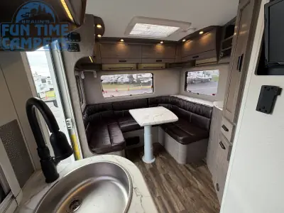 2021 Lance TRAVEL TRAILER 2075 photo 37