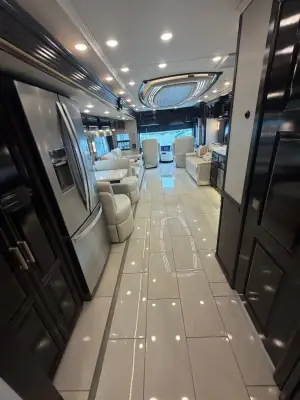 2022 Newmar London Aire 4551 photo 32