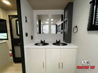 2027 Forest River Vibe 2600RB photo 28
