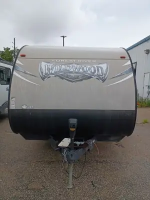 2018 Forest River Wildwood X-Lite 273QBXL