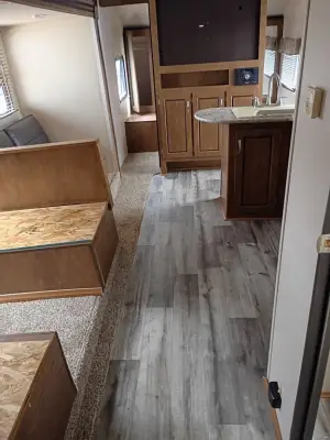2018 Forest River Wildwood X-Lite 273QBXL photo 10