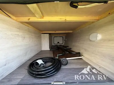 2026 Gulf Stream Vista Cruiser 19CSK photo 18