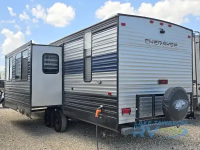 2022 Forest River Cherokee Grey Wolf 26DBH photo 5