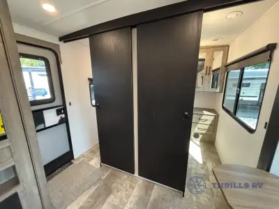 2026 Palomino Solaire 3150TBSS photo 29