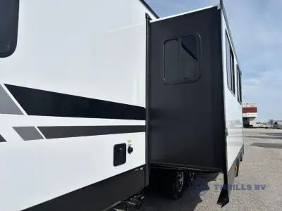 2026 Palomino Solaire 3150TBSS photo 11
