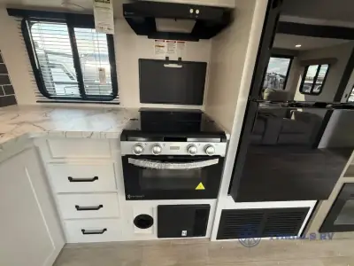 2026 Palomino Solaire 3150TBSS photo 43