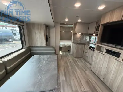 2022 Winnebago MINNIE 2301BHS photo 27
